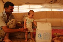 برنامج الأغذية العالمي يستخدم البطاقات الذكية في العراق لتوفير المساعدات النقدية الفورية