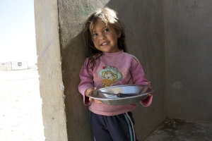 برنامج الأغذية العالمي يتجنب تعليق المساعدات الغذائية للاجئين السوريين بفضل مساهمة من الولايات المتحدة