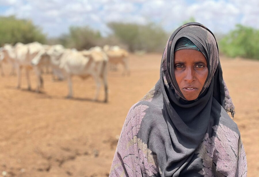 Fadouma, aged 19, is a pastoralist in Dollo Bay, in Ethiopia’s Somali region, she has lost six of her cattle in a week due to severe drought. Fadouma is five months pregnant and is receiving nutrition support from WFP. Photo: WFP/Claire Nevill