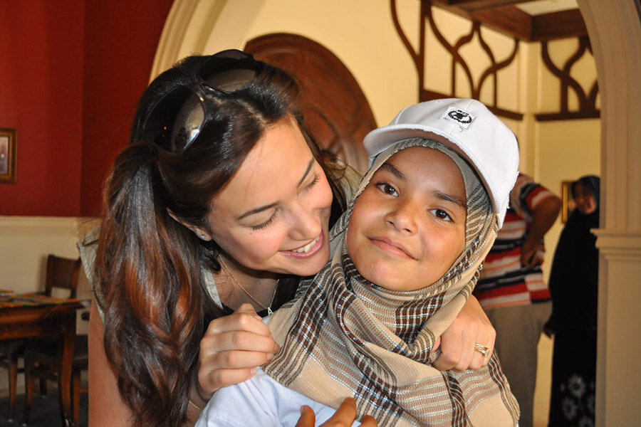 Hend with Dina 2011-WFP/Reem Nada