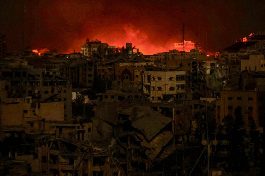 Airstrikes light up the night sky over Gaza. Photo: WFP/Ali Jadallah