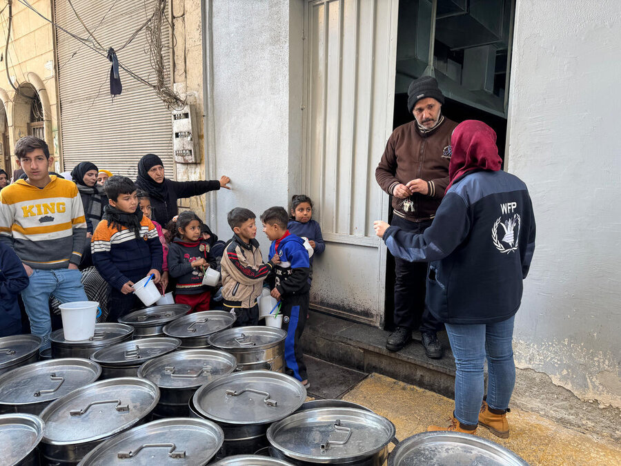 WFP Aleppo food distribution