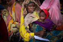 مساعدات برنامج الأغذية العالمي في الصومال تبلغ مستويات غير مسبوقة في سباق مع الزمن لتفادي وقوع المجاعة التي تلوح في الأفق 