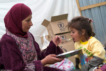 برنامج الأغذية العالمي يرسل مساعدات غذائية إلى القصير ويوسع عمليات الطوارئ لمساعدة السوريين